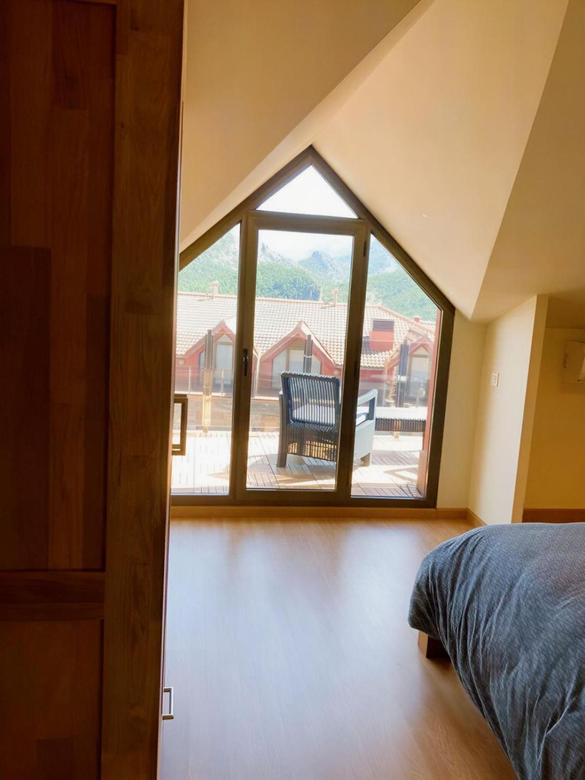 Apartament Duplex Amb Vistes Al Pirineu Catala Coll de Nargó Zewnętrze zdjęcie