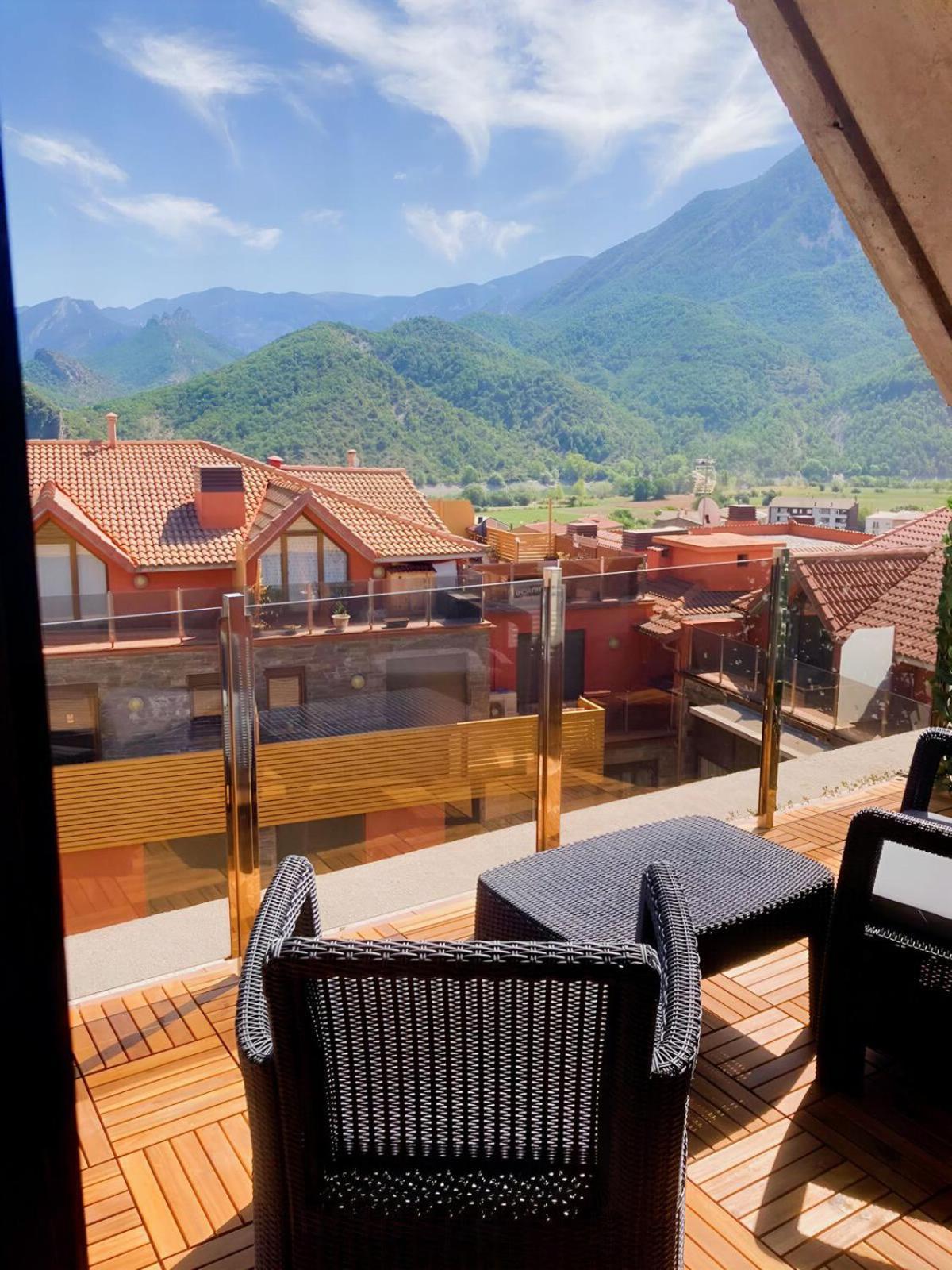 Apartament Duplex Amb Vistes Al Pirineu Catala Coll de Nargó Zewnętrze zdjęcie